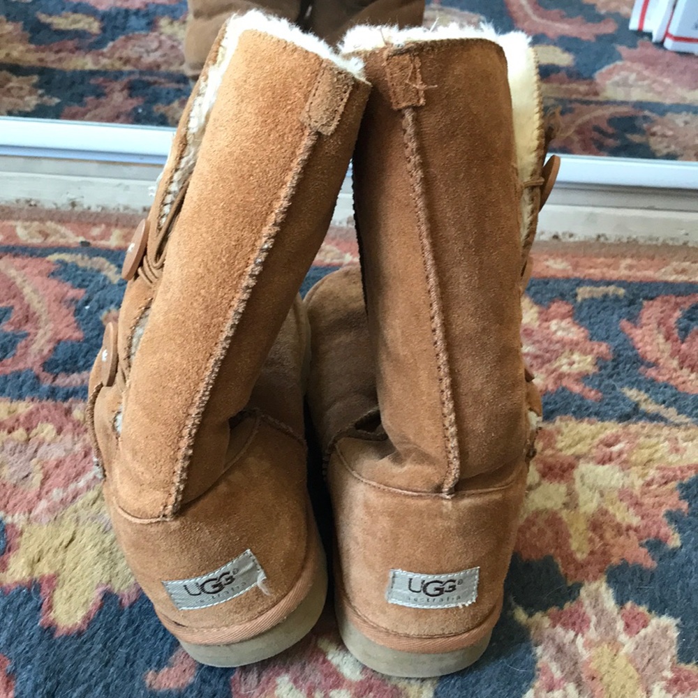 Gently used chestnut Bailey Button UGG boots